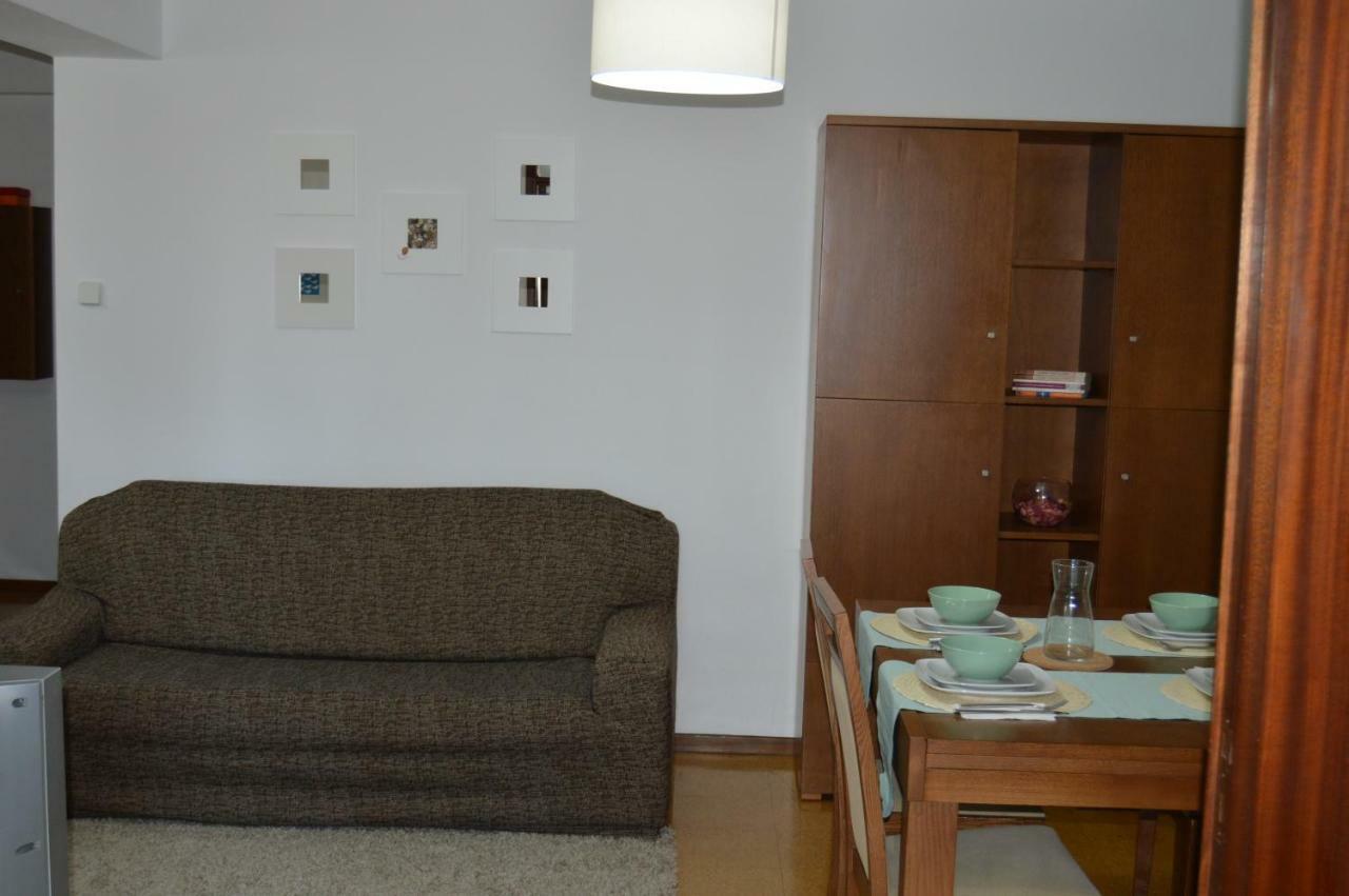 Norton De Matos Apartment